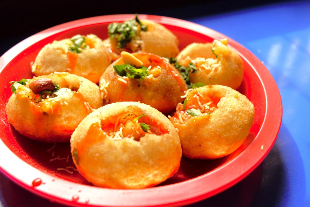 カトマンズ　ネパールおやつ定番　パニプリ